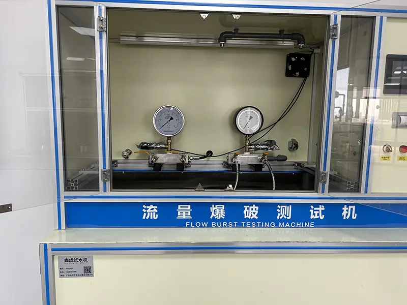 Hose burst pressure testing machine at Huanyu's in-house quality laboratory